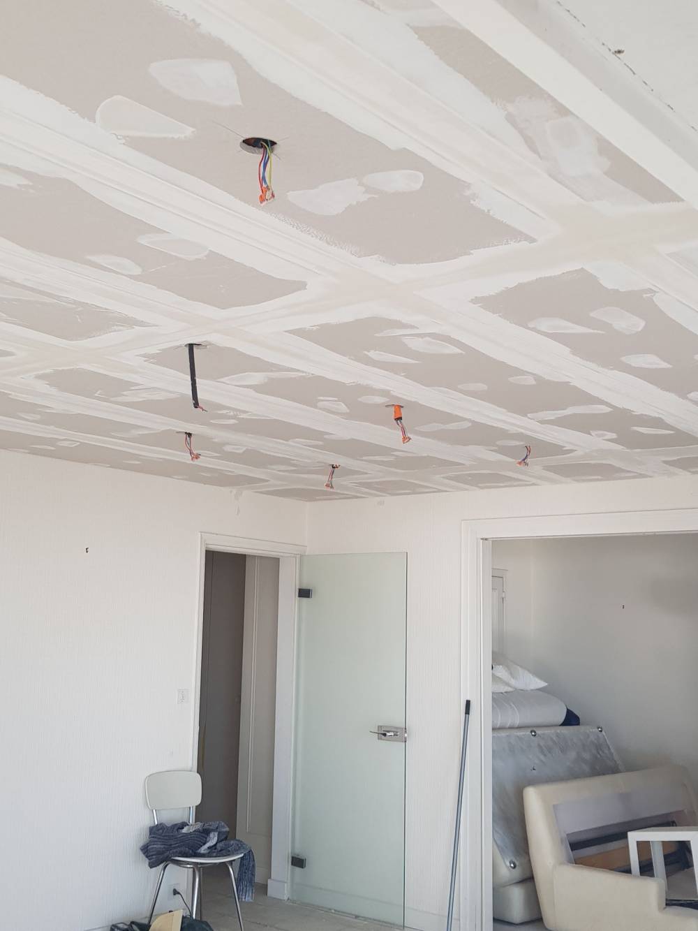 Pose De Faux Plafond Avec Spots Integres Vannes Entreprise